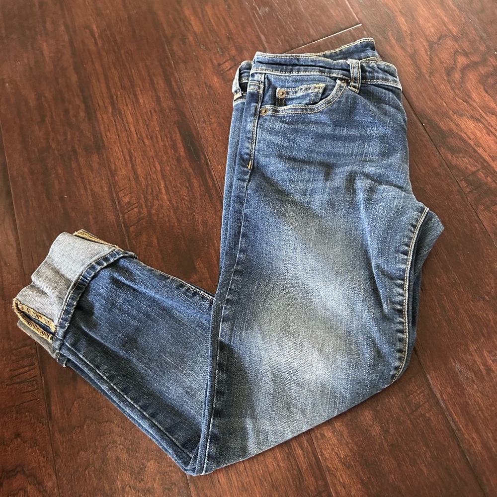 Ladies Gap straight cuff cropped jeans